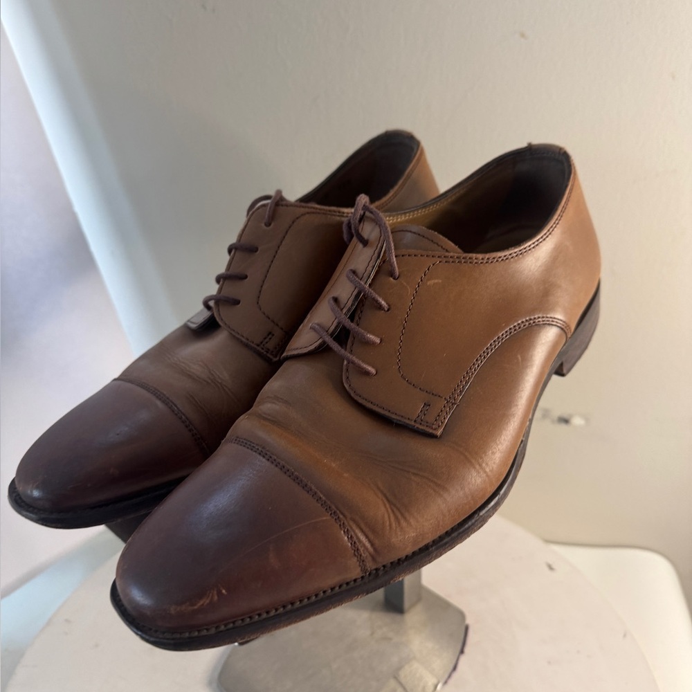 Florsheim Oxford  12113 221 Brown Men’s shoes size 9 EEE